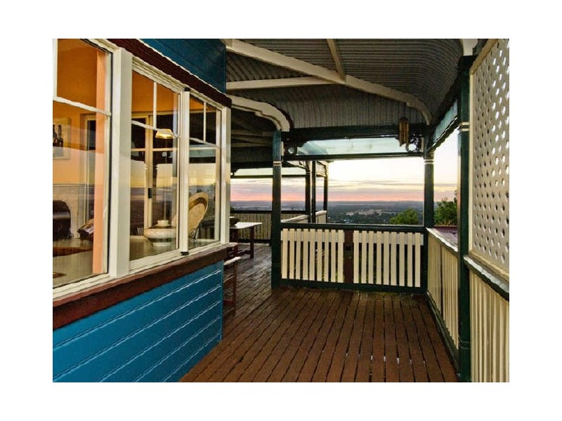 31 Opal Way, Mount Richon WA 6112