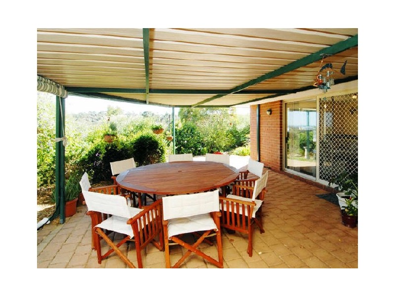 46 Amethyst Crescent, Mount Richon WA 6112