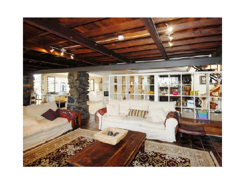 33 Armenti Road, Roleystone WA 6111