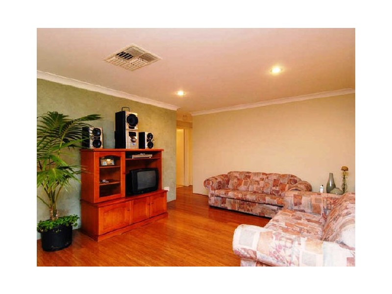 56 Morundah Place, Kelmscott WA 6111