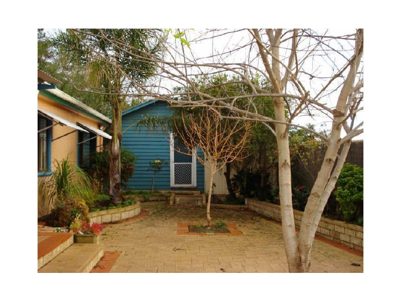 95 Causeway Road, Busselton WA 6280