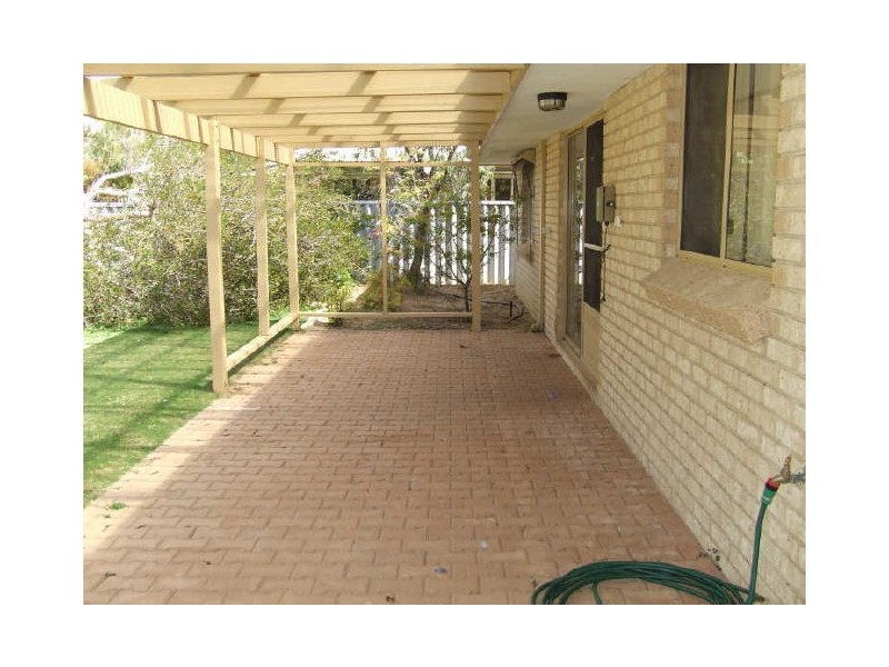 22 Knapton Street, Busselton WA 6280