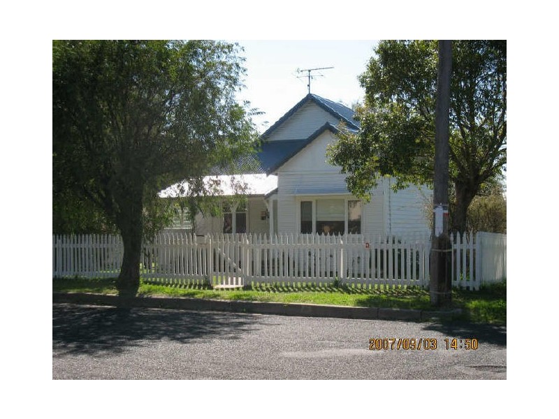 11 Duchess Street, Busselton WA 6280