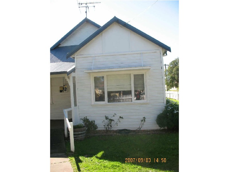 11 Duchess Street, Busselton WA 6280