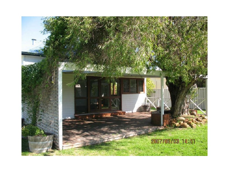 11 Duchess Street, Busselton WA 6280