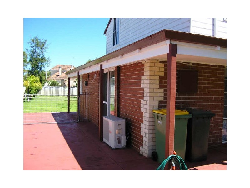 12 Jolliffe Street, Busselton WA 6280