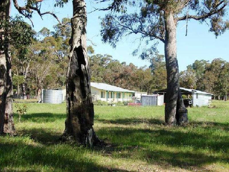 Lot 300 Espinos Road, Abba River WA 6280
