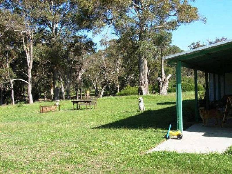Lot 300 Espinos Road, Abba River WA 6280