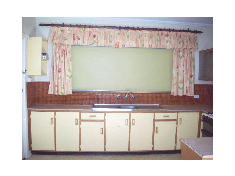 14 Trinidad Way, Happy Valley SA 5159