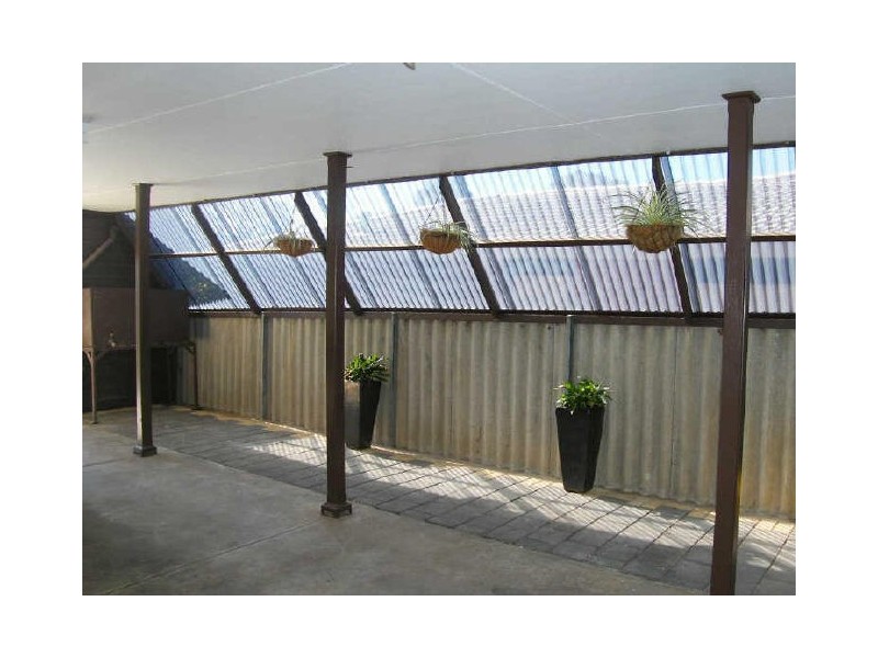 19 Shamrock Road, Hallett Cove SA 5158