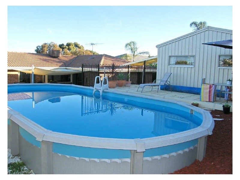 2 Madison Court, Hallett Cove SA 5158