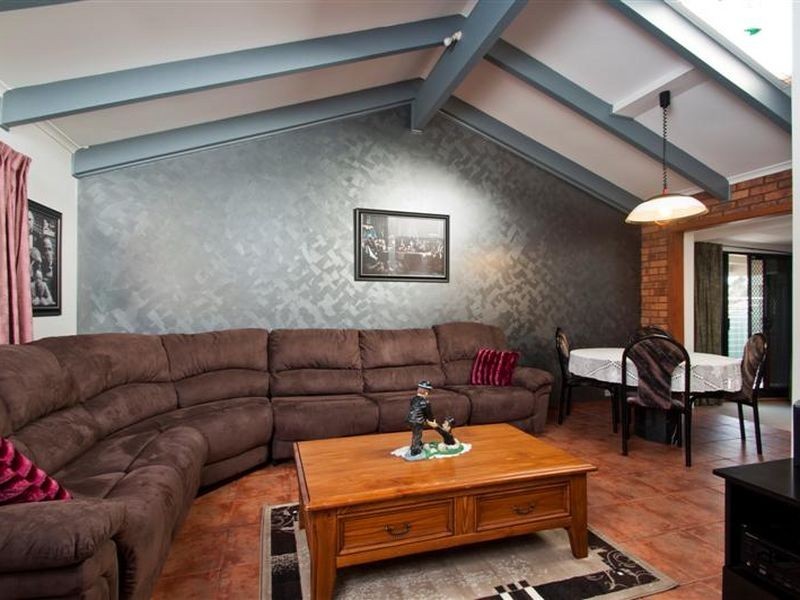 90 Lander Road, Trott Park SA 5158