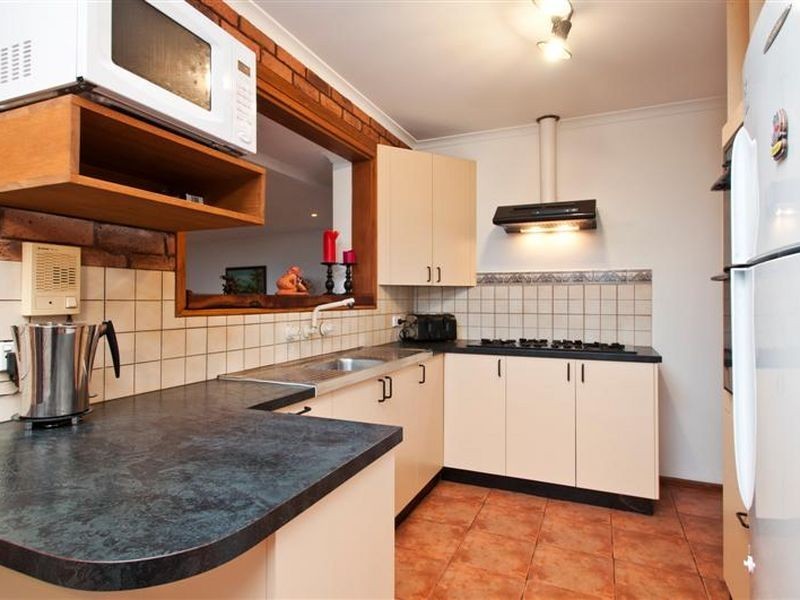 90 Lander Road, Trott Park SA 5158