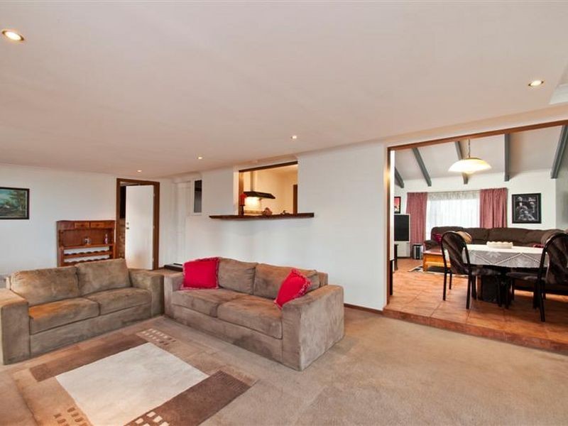 90 Lander Road, Trott Park SA 5158