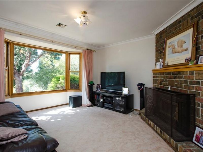11 Quinvale Road, Hallett Cove SA 5158