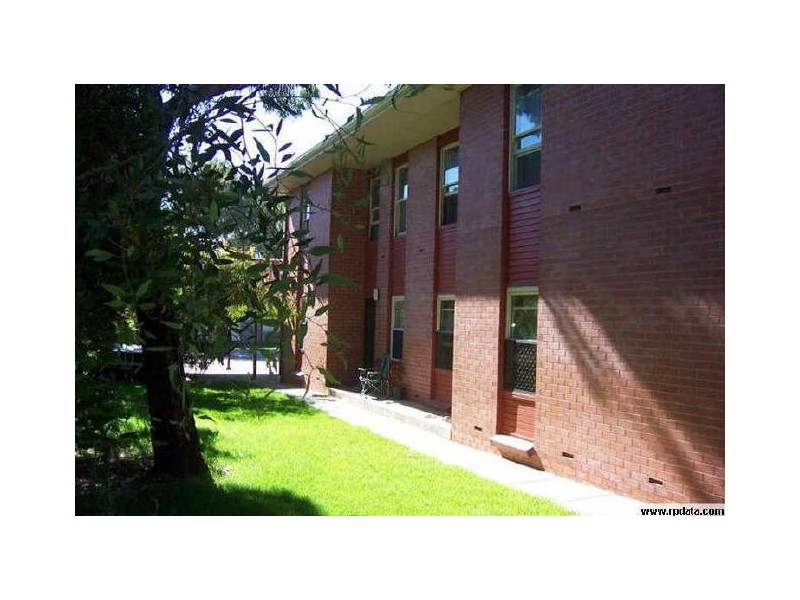 2/9 Cross Street, Hove SA 5048