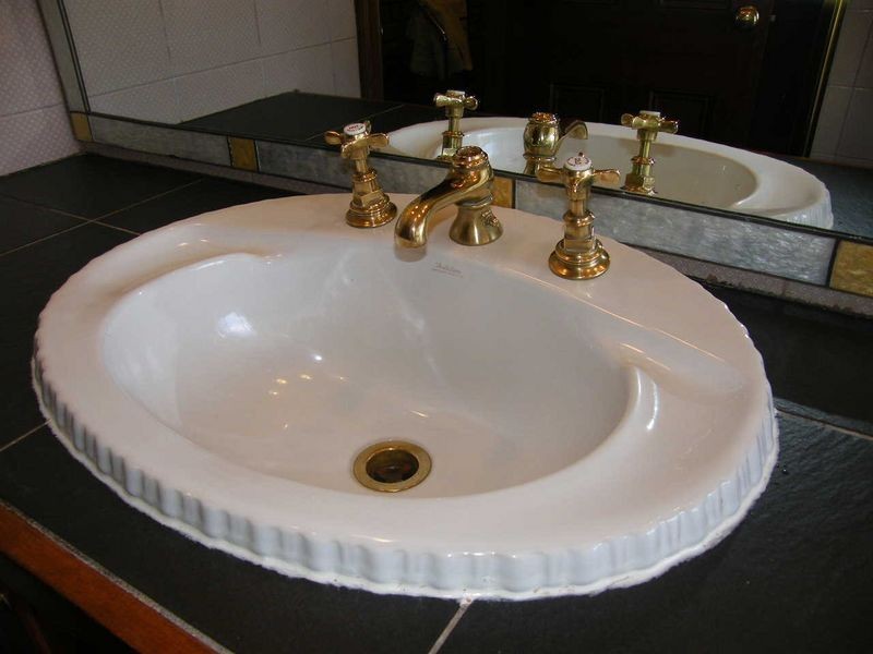 8 Mirrabooka Crescent, Hallett Cove SA 5158