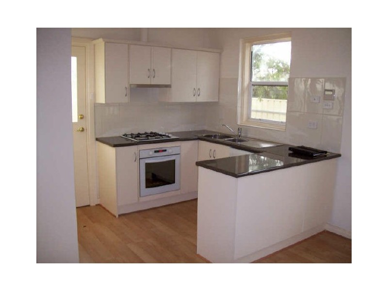 2 Bournemouth Avenue, Hove SA 5048