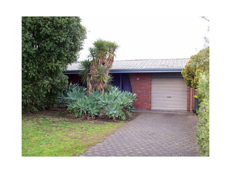 24 Vennachar Drive, Hallett Cove SA 5158