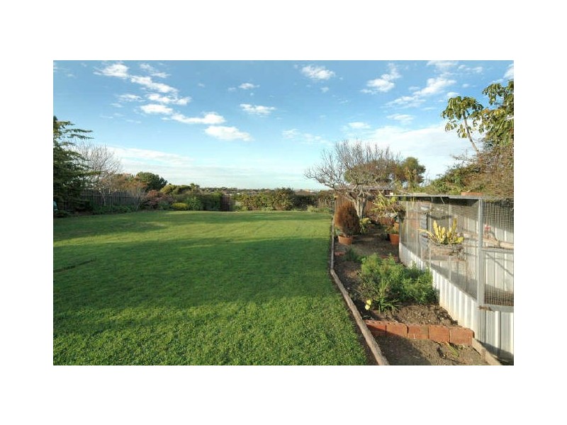 38 Oakvale Way, Hallett Cove SA 5158