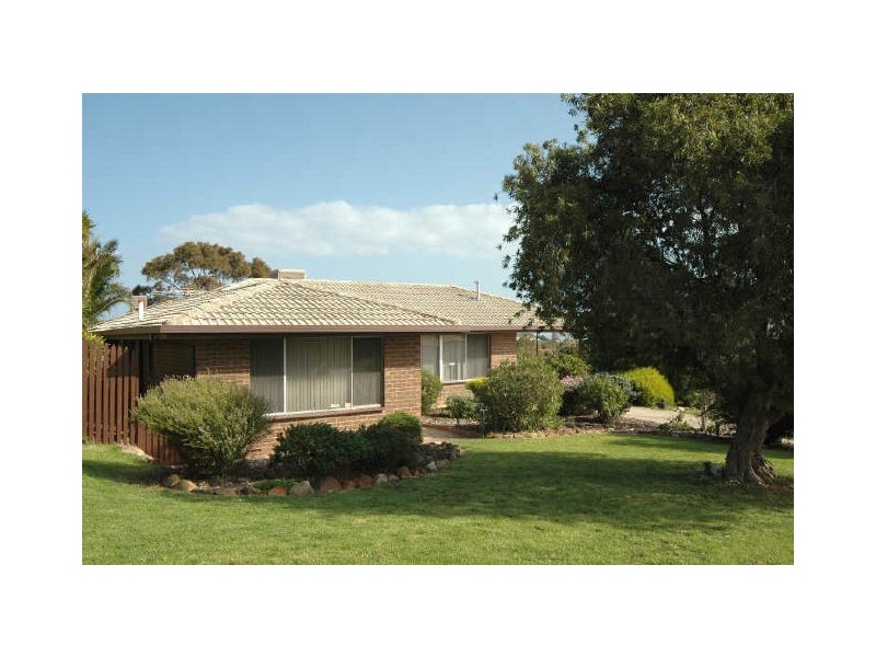 1 Gretel Crescent, Hallett Cove SA 5158