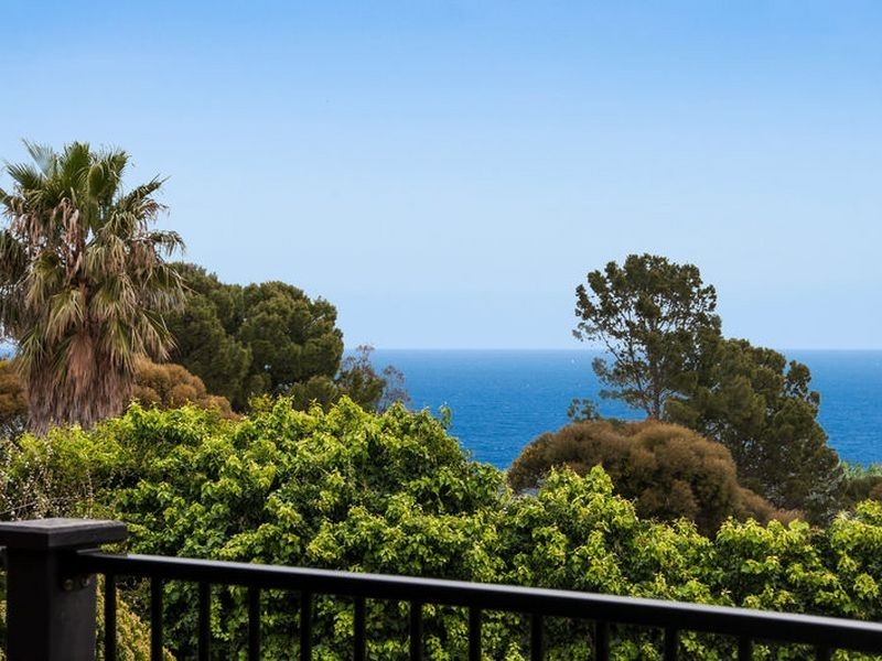 19 Madeline Crescent, Hallett Cove SA 5158