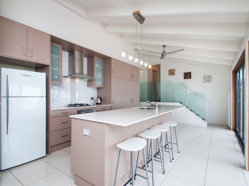 19 Madeline Crescent, Hallett Cove SA 5158