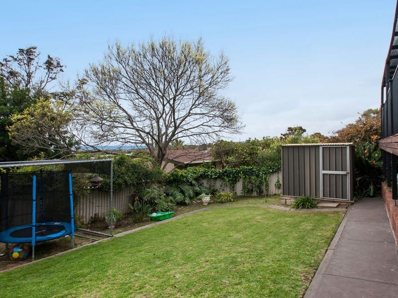 19 Madeline Crescent, Hallett Cove SA 5158