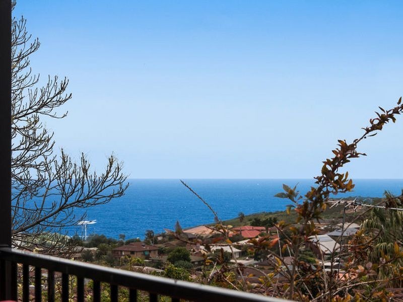 19 Madeline Crescent, Hallett Cove SA 5158