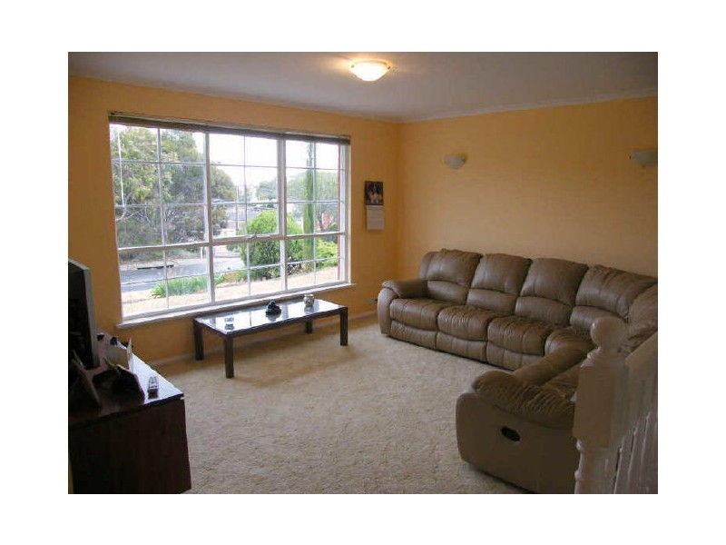 2 Karoola Court, Hallett Cove SA 5158
