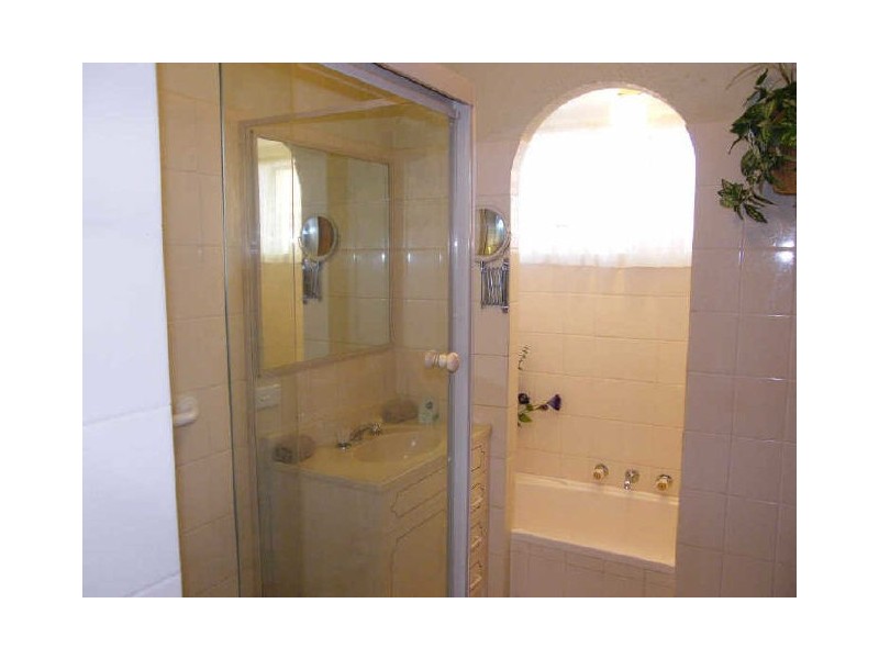 211 The Cove Road, Hallett Cove SA 5158