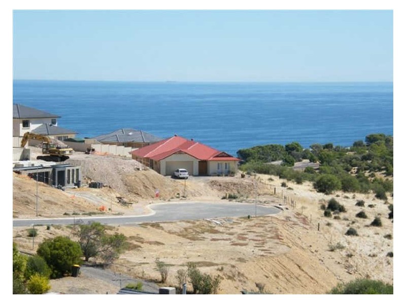 18 Karoola Court, Hallett Cove SA 5158