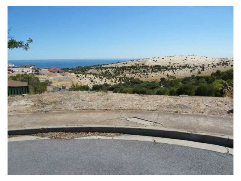 18 Karoola Court, Hallett Cove SA 5158