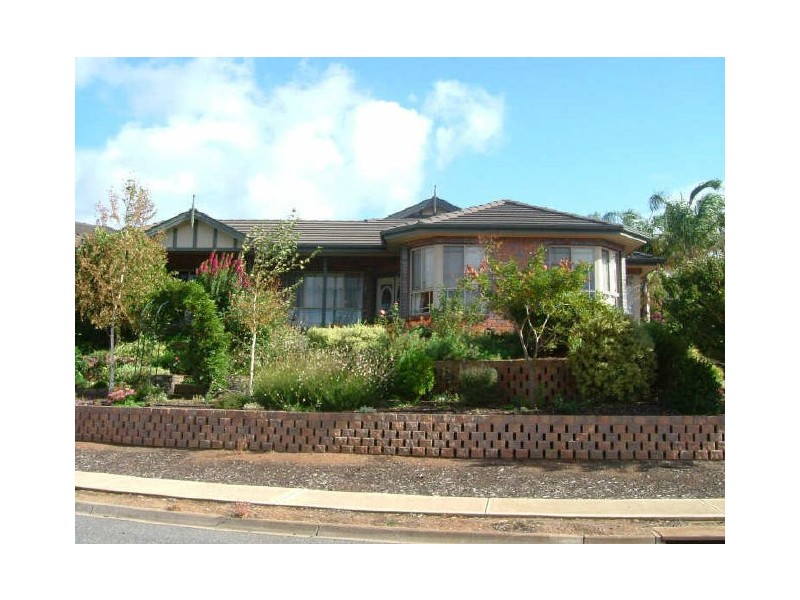 3 Blossom Terrace, Hallett Cove SA 5158