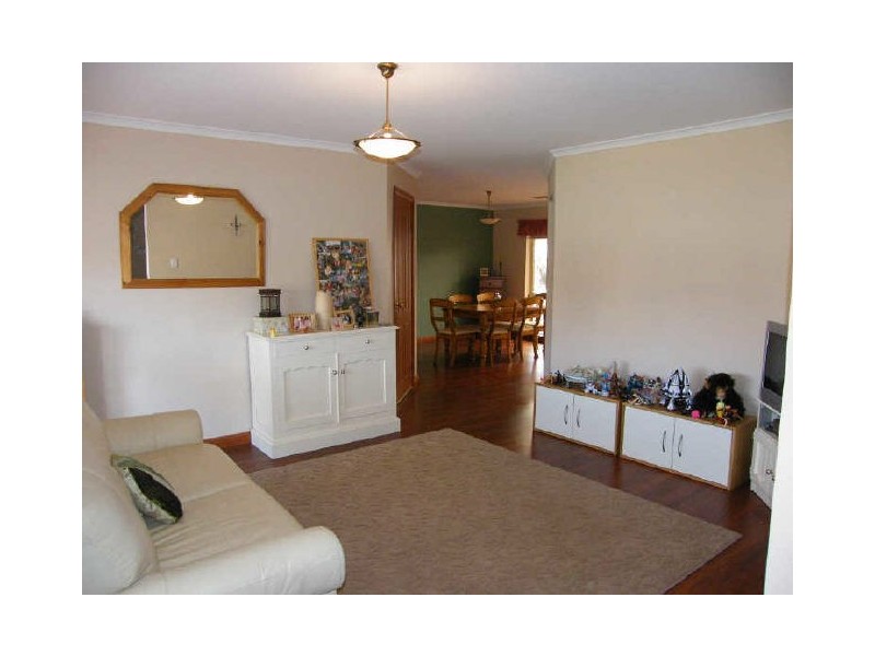 12 Brampton Court, Hallett Cove SA 5158