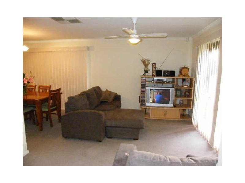 5 Ming Court, Trott Park SA 5158