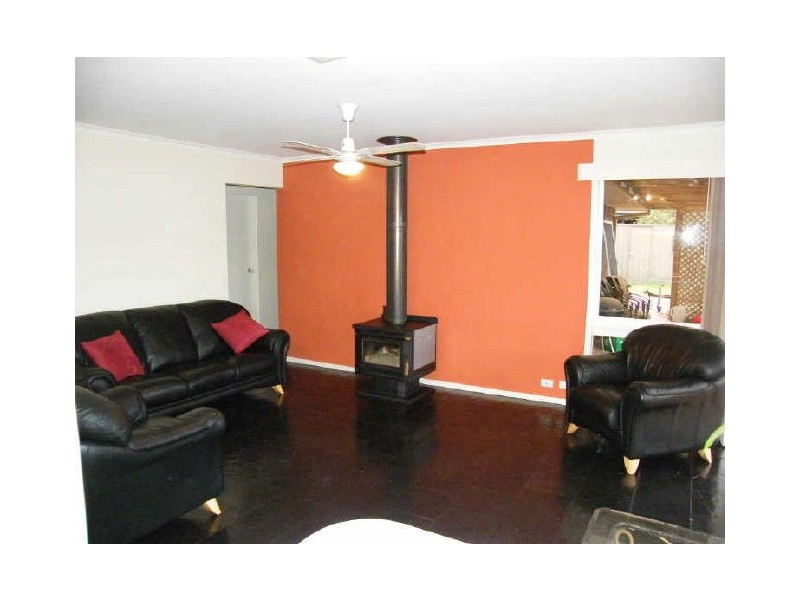 5 Ming Court, Trott Park SA 5158