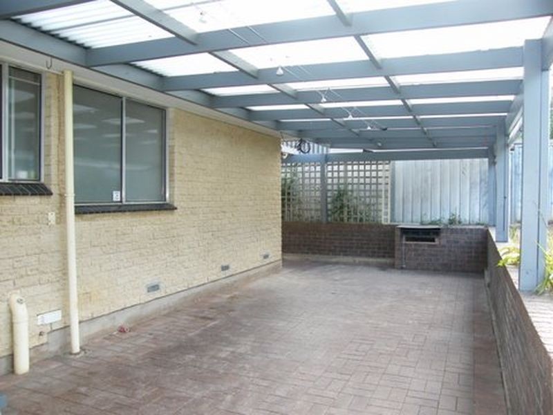 28 Hessing Crescent, Trott Park SA 5158