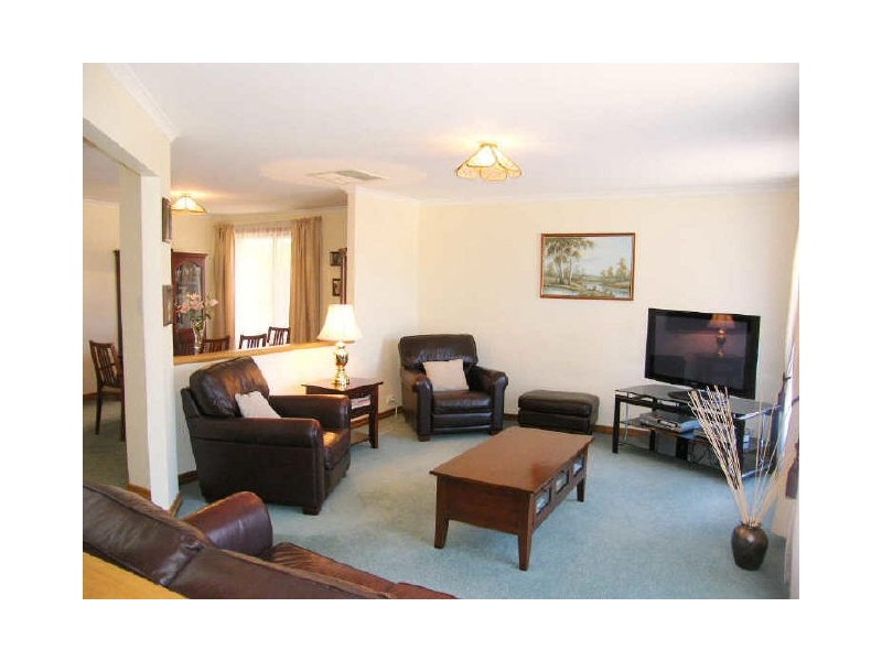 10 Curtin Court, Trott Park SA 5158