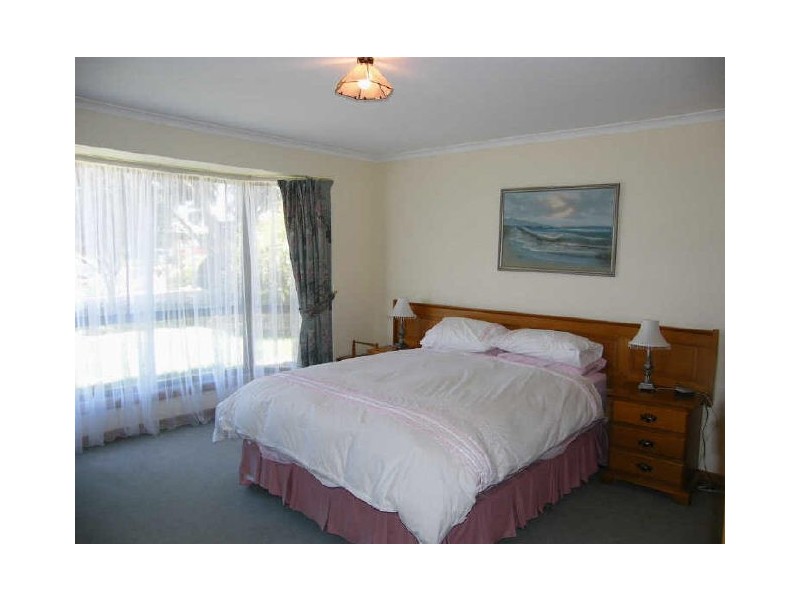 10 Curtin Court, Trott Park SA 5158