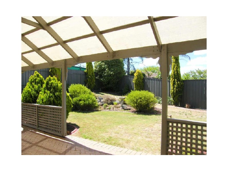 10 Curtin Court, Trott Park SA 5158