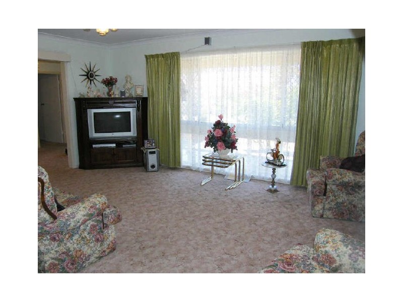 20 Columbia Crescent, Hallett Cove SA 5158