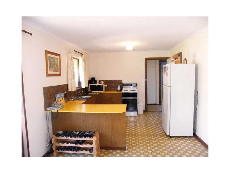 2 Signet Street, Hallett Cove SA 5158