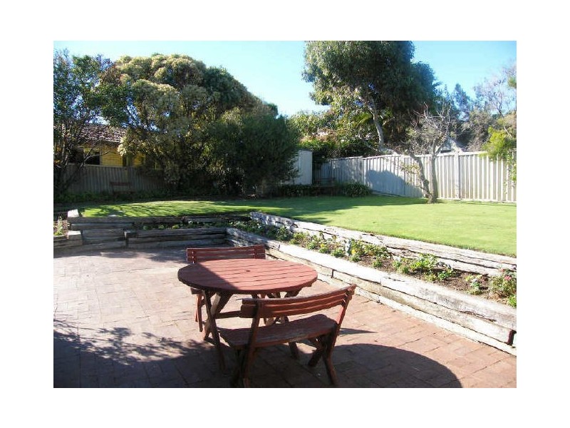 2 Signet Street, Hallett Cove SA 5158