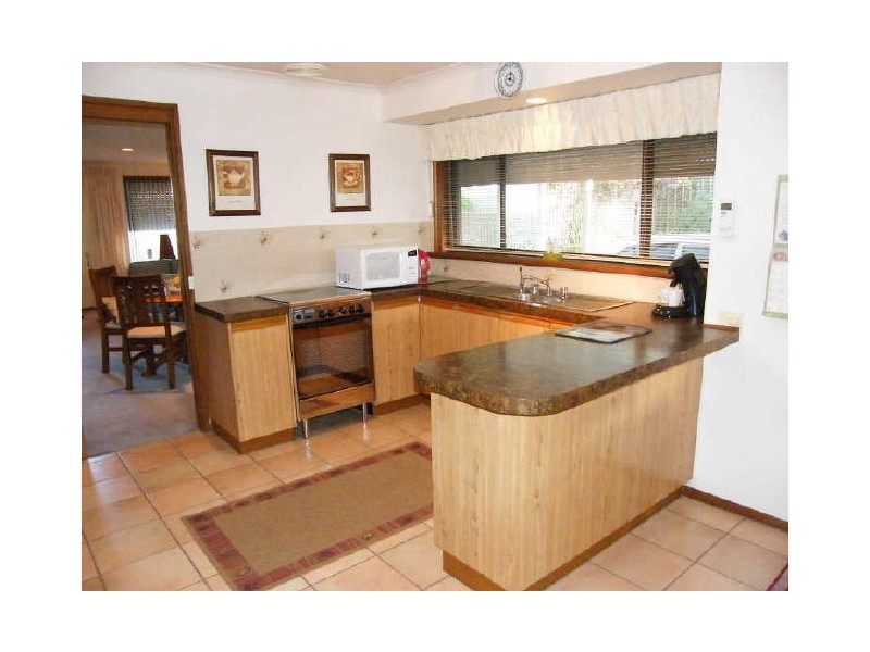 11 Austin Court, Trott Park SA 5158