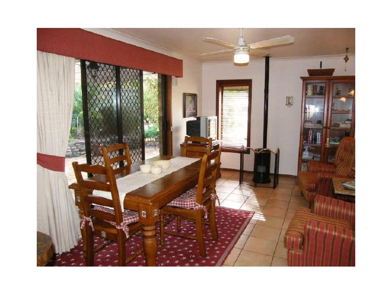 11 Austin Court, Trott Park SA 5158