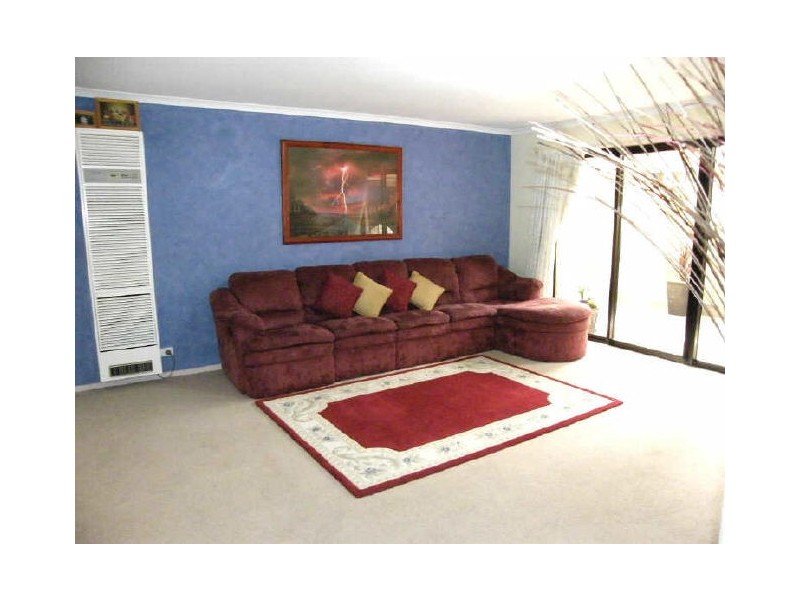 10 Rothschild Street, Woodcroft SA 5162