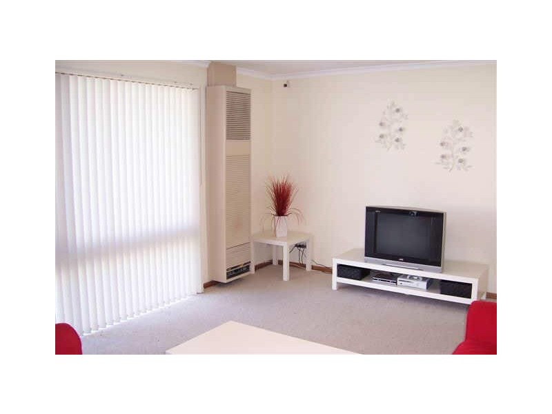 15 Fairview Grove, Hackham West SA 5163