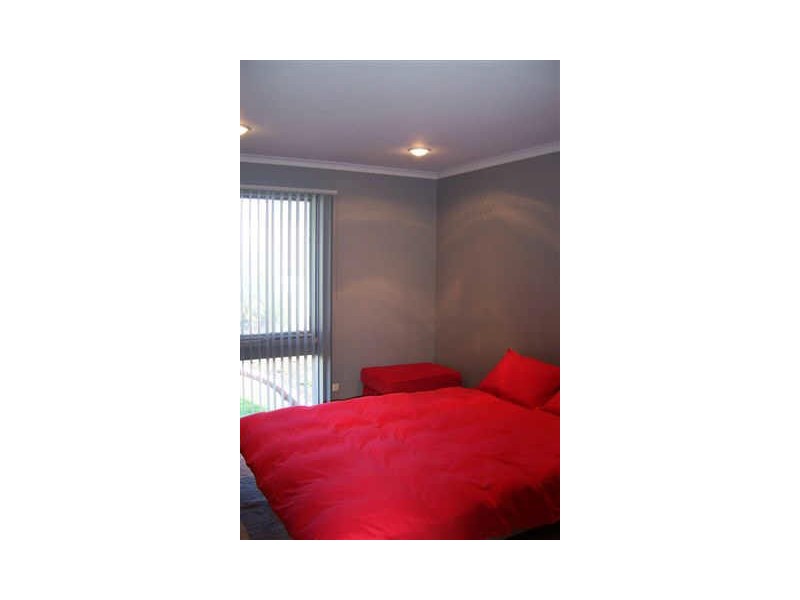 15 Fairview Grove, Hackham West SA 5163