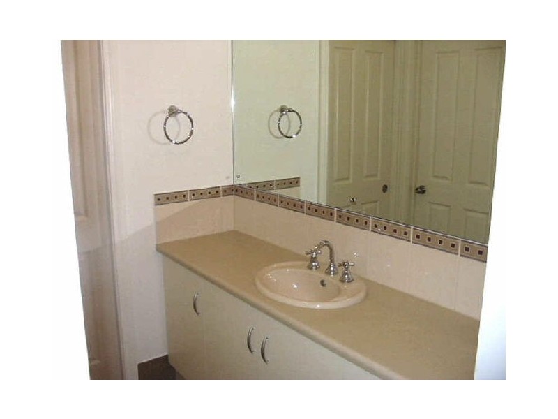 82 Elizabeth Crescent, Hallett Cove SA 5158